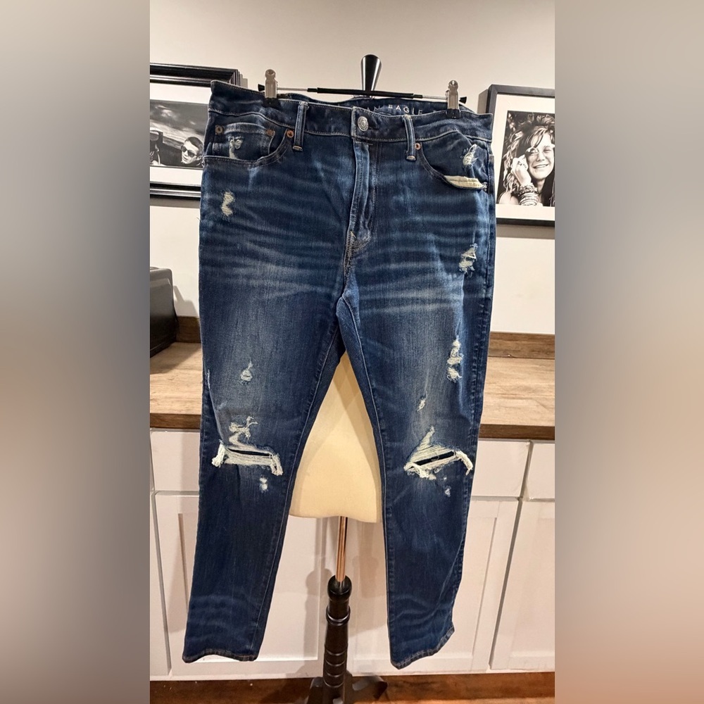 Men's American Eagle distressed airflex fit jeans size 32X 32